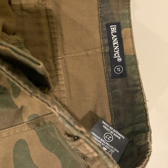 BLANK NYC Chain of Command Camo Mini Skirt Army - Picture 5 of 5